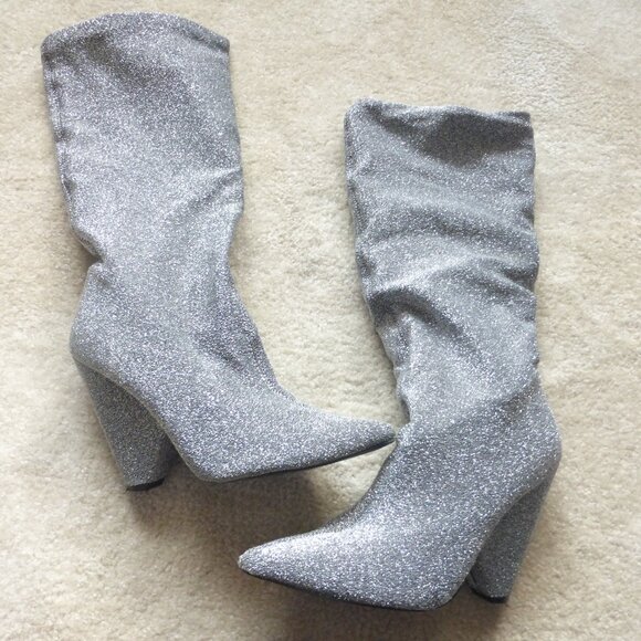 QUPID soft silver knit metallic boots - Picture 7 of 9